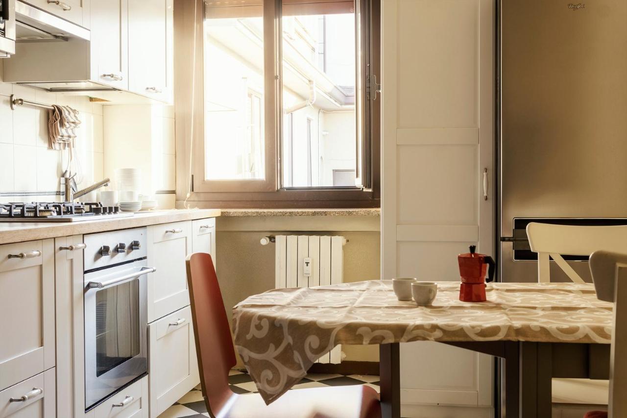 Apartment Ampere Mailand