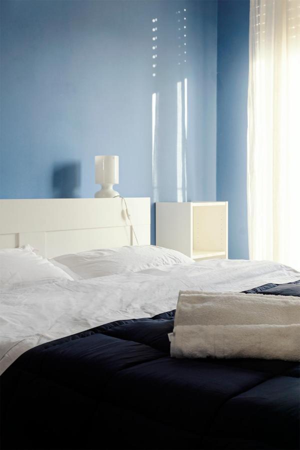 Apartment Ampere Mailand